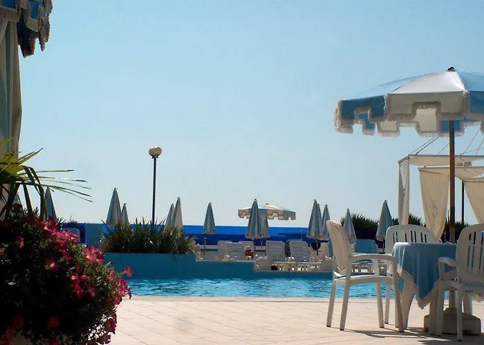 Ξενοδοχείο Corallo 4*