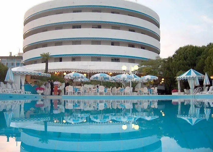 Corallo Ξενοδοχείο Μπιμπιόνε