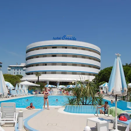 科拉罗酒店 比比翁