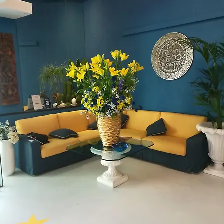 科拉罗酒店 酒店 比比翁