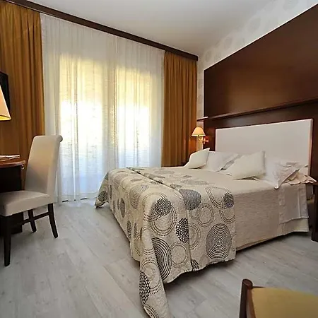 Corallo Hotel 4*