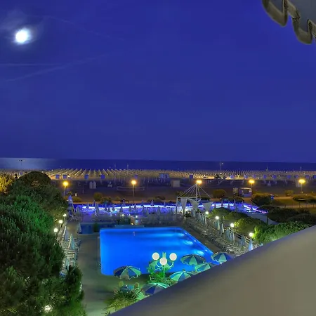 Corallo מלון ביביונה