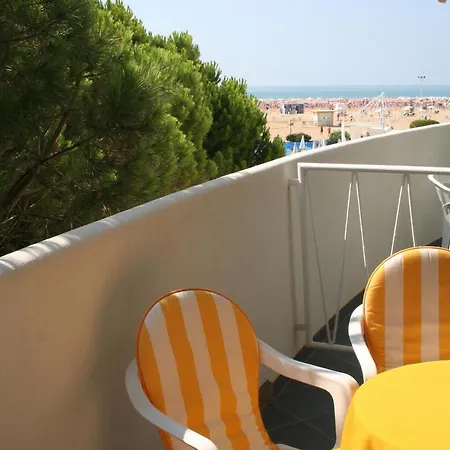 Corallo 4* ביביונה